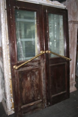 Porte basculanti pub uk